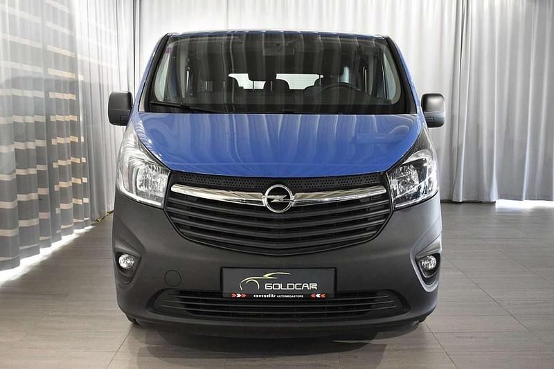 Gebraucht Opel Vivaro S 125 PS (91 kW) 2018 Blau Van / Kleinbus