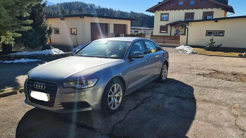Gebraucht Audi A6 204 PS (150 kW) 2012 Grau Limousine