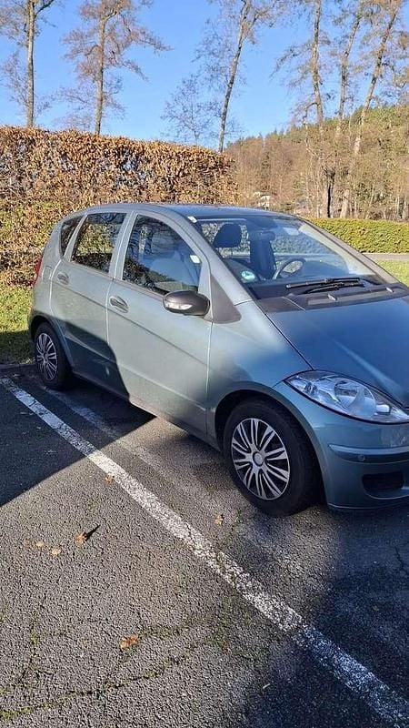 Gebraucht Mercedes A160 Classic 82 PS (60 kW) 2005 Blau Kombi