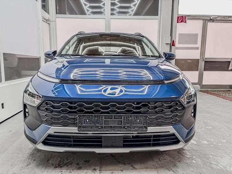 Neu Hyundai Bayon Life 99 PS (72 kW) 2025 Blau SUV