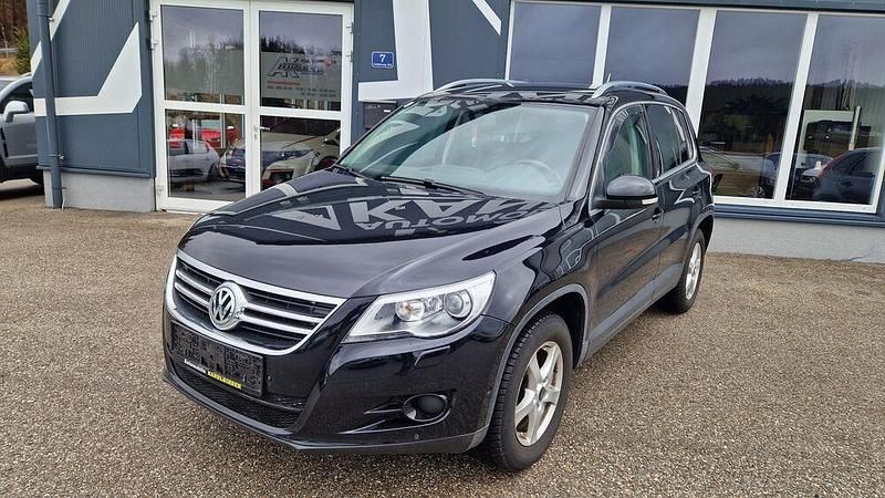 Gebraucht VW Tiguan Sport 140 PS (102 kW) 2009 Schwarz SUV