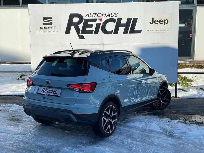 Gebraucht Seat Arona Style 115 PS (84 kW) 2026 Hellgrau  metallic SUV