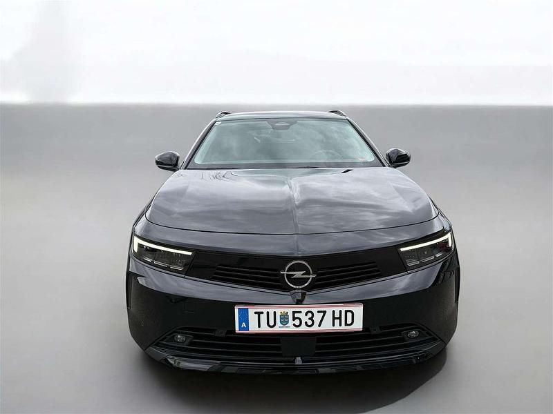 Neu Opel Astra Edition 110 PS (80 kW) 2025 Schwarz Kombi