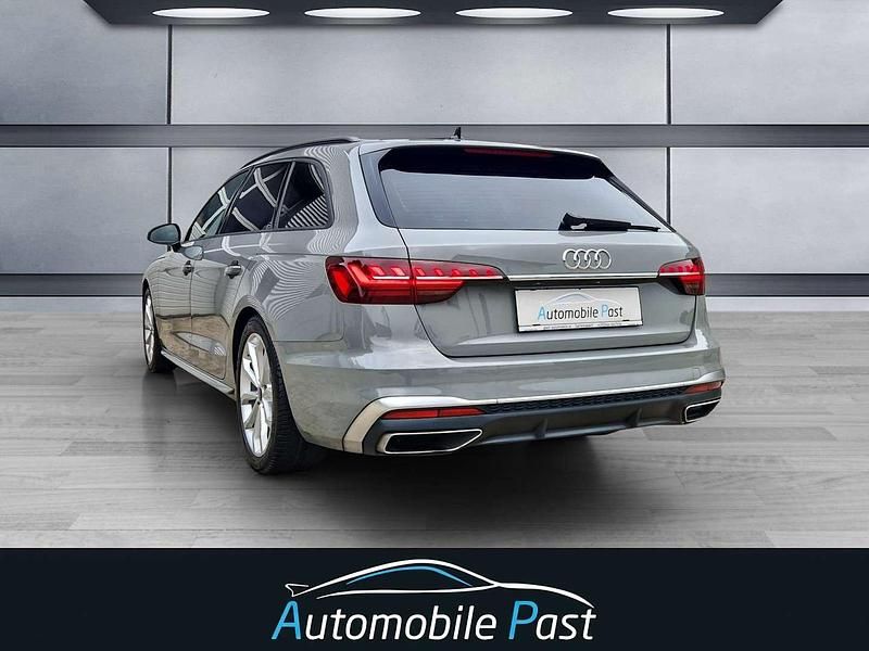 Gebraucht Audi A4 S-Line 163 PS (119 kW) 2022 Grau Kombi