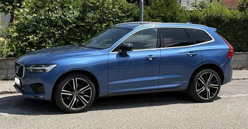 Blau Gebraucht 2018 Volvo XC60 R-Design SUV | € 22.500 (Guter Preis) - Bild 1/4