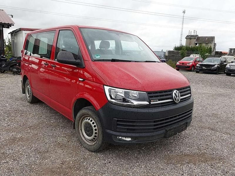 Gebraucht VW T6 150 PS (110 kW) 2017 Rot Van
