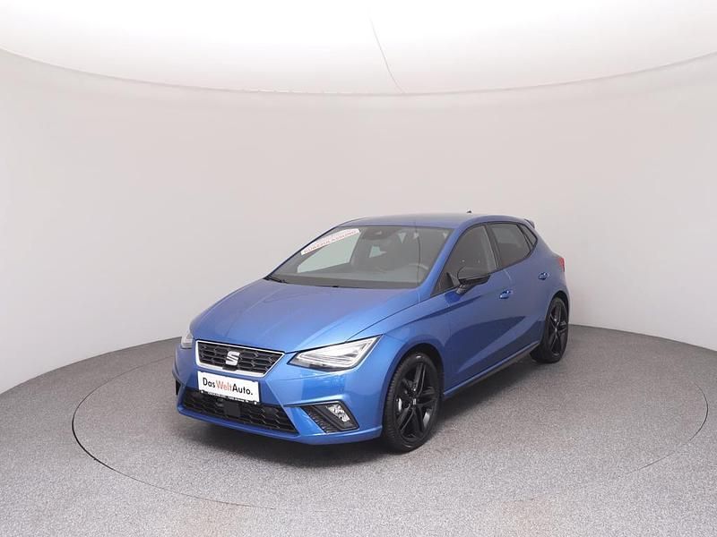 Neu Seat Ibiza FR 95 PS (69 kW) 2026 Hellblau  metallic Kleinwagen