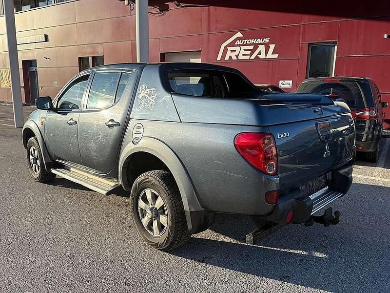 Gebraucht Mitsubishi L Intense 136 PS (100 kW) 2007 Abholung