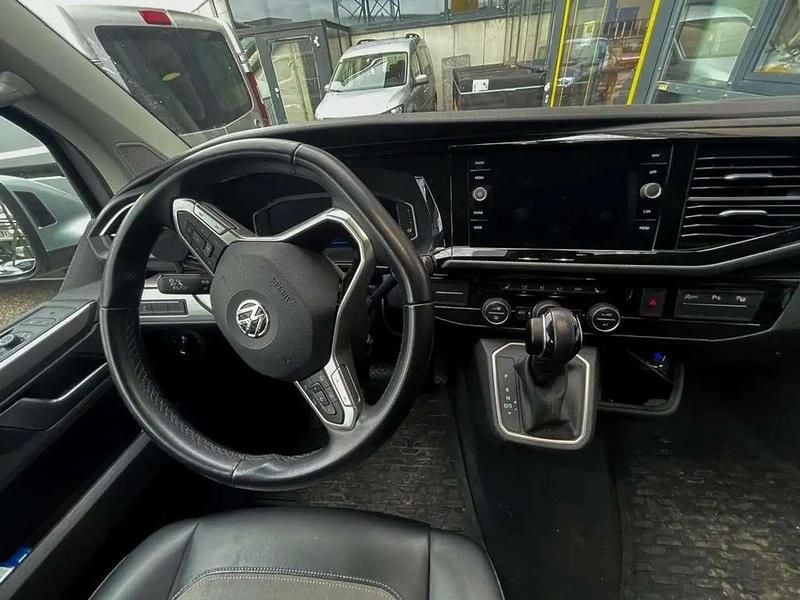 Gebraucht VW Multivan 199 PS (146 kW) 2020 Silber Van