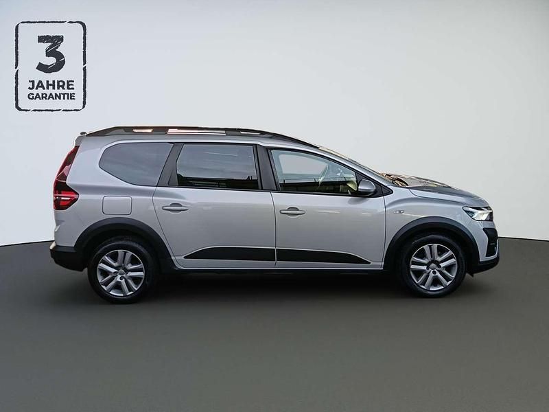 Gebraucht Dacia Jogger Expression 110 PS (80 kW) 2023 Van / Kleinbus