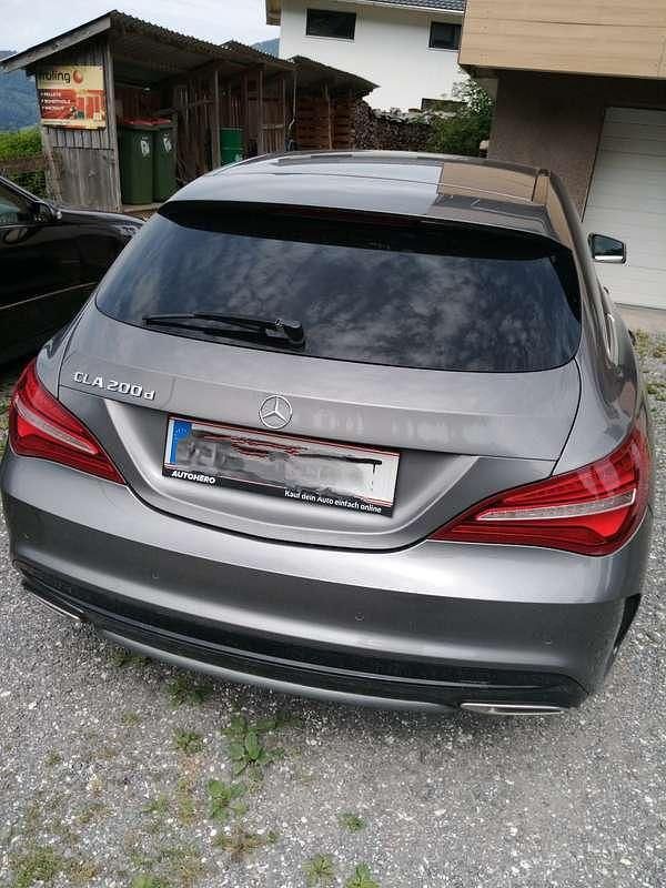 Gebraucht Mercedes CLA200 Shooting Brake OrangeArt Edition 136 PS (100 kW) 2017 Kombi