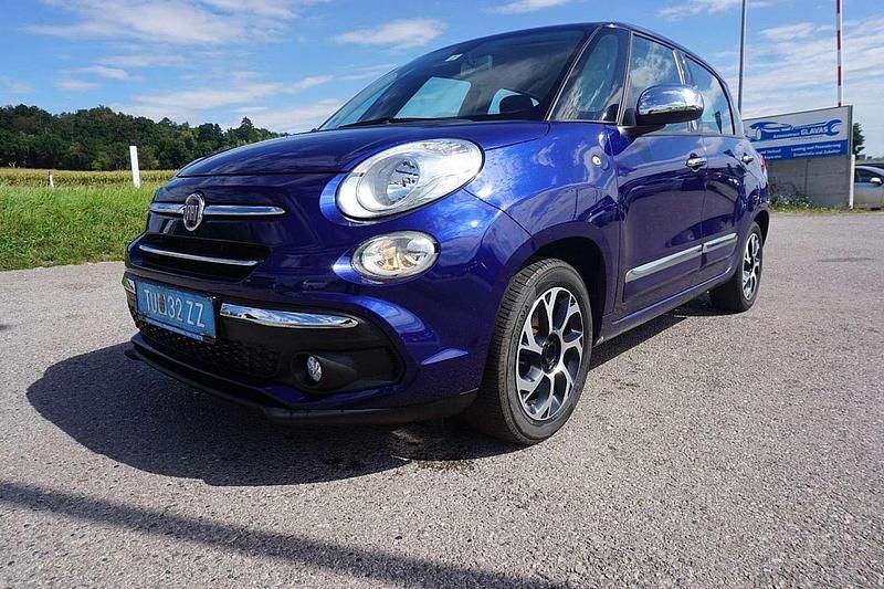 Blau Gebraucht 2019 Fiat 500L Mirror Van / Kleinbus | € 8.490 - Bild 1/4