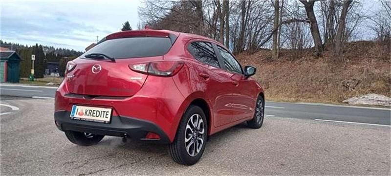 Gebraucht Mazda 2 Takumi-Line 75 PS (55 kW) 2017 Rot Limousine