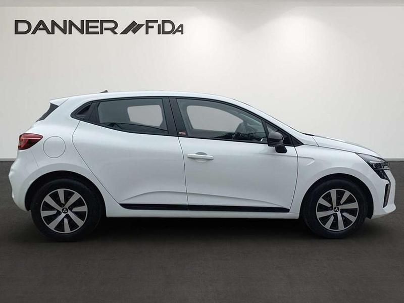 Neu Mitsubishi Colt Invite 91 PS (66 kW) 2025 Weiß Limousine