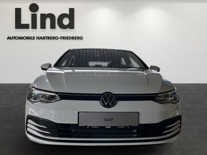 Gebraucht VW Golf VIII 115 PS (84 kW) 2024 Weiss  normal Limousine