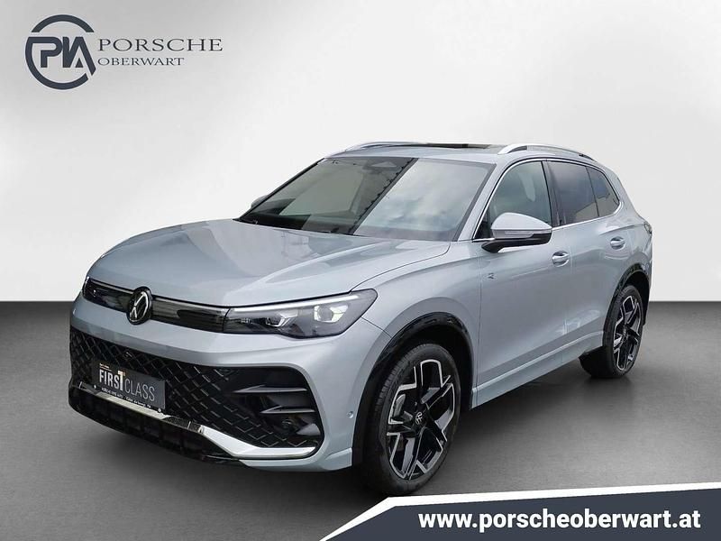 Gebraucht VW Tiguan Sport 150 PS (110 kW) 2025 Silber  metallic SUV