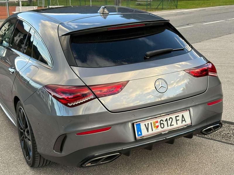 Gebraucht Mercedes CLA220 Shooting Brake 190 PS (139 kW) 2021 Grau Kombi