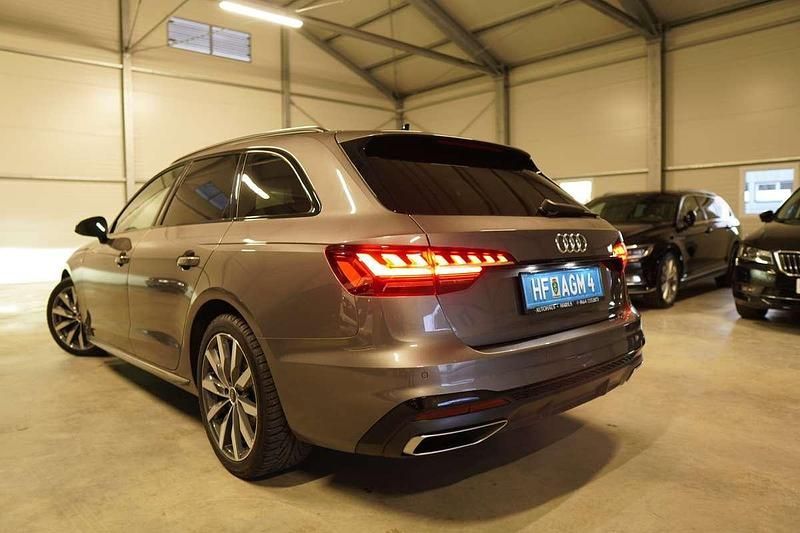 Gebraucht Audi A4 S-Line 163 PS (119 kW) 2021 Grau Kombi