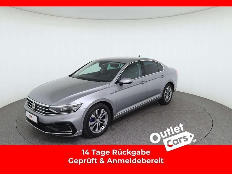 Silber Gebraucht 2020 VW Passat GTE Limousine | € 21.950 (Guter Preis) - Bild 1/3