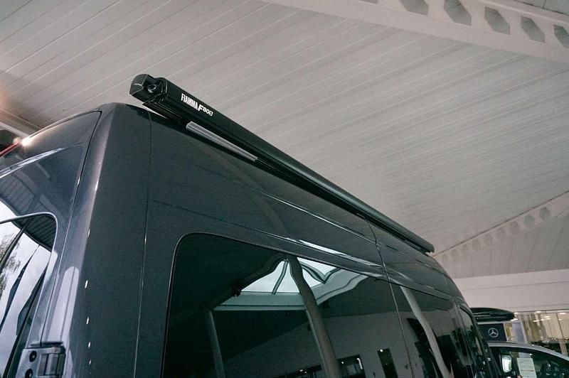 Gebraucht Mercedes Sprinter 190 PS (139 kW) 2023 Grau Van