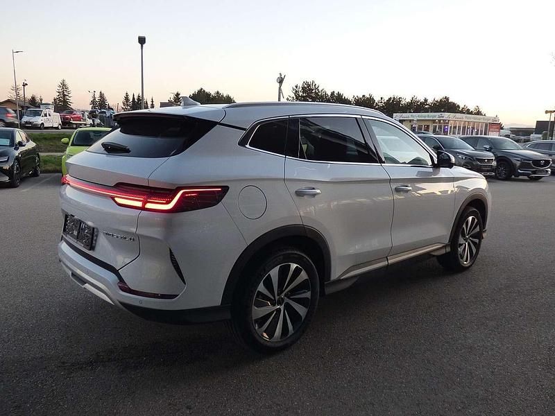 Gebraucht BYD Seal U Comfort 160 kW (218 PS) 2025 Weiß SUV