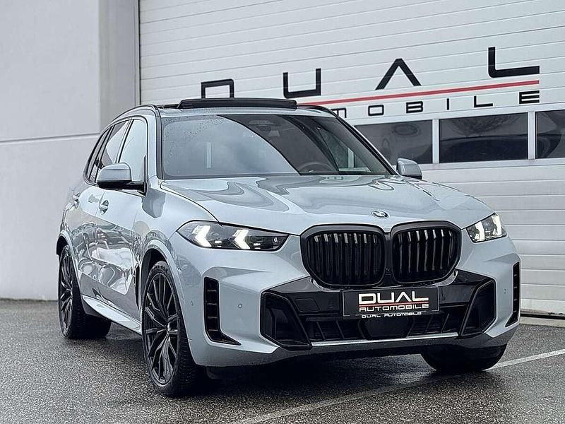 Gebraucht BMW X5 M Sport 298 PS (219 kW) 2024 Grau SUV