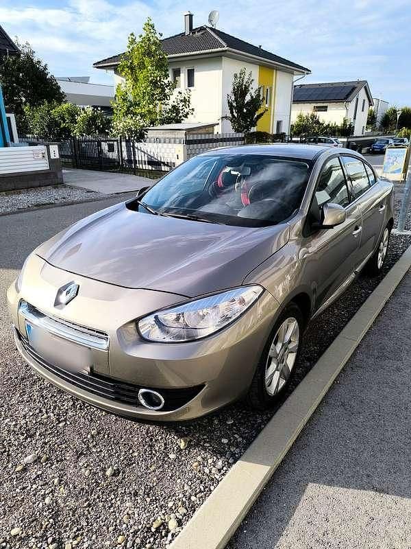Gebraucht Renault Fluence Sportway 110 PS (80 kW) 2012 Limousine