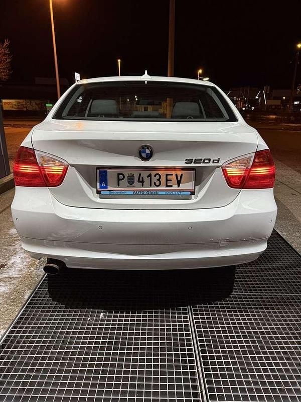 Gebraucht BMW 320 163 PS (119 kW) 2007 Limousine