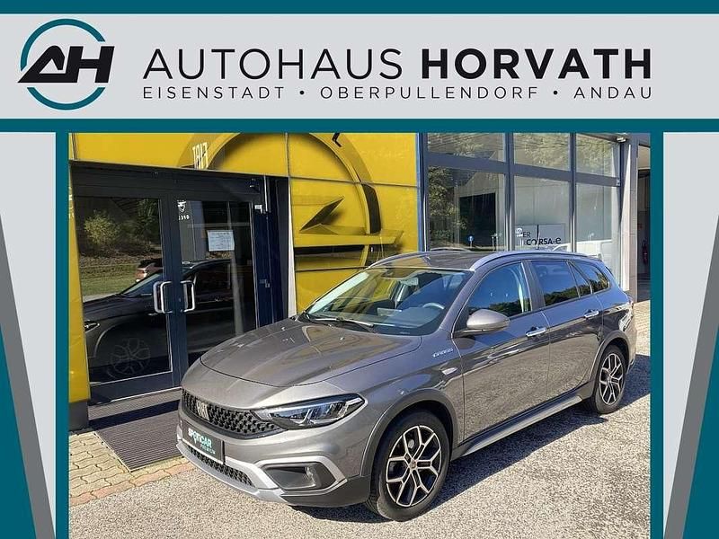 Grau Gebraucht 2022 Fiat Tipo Cross Kombi | € 19.880 (Fairer Preis) - Bild 1/4