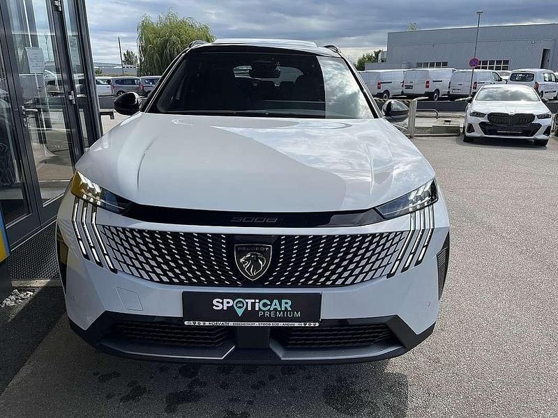 Gebraucht Peugeot 5008 GT 146 PS (107 kW) 2025 Weiß Van / Kleinbus