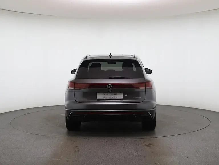 Gebraucht VW Touareg R 340 PS (250 kW) 2025 Mittelgrau  metallic SUV