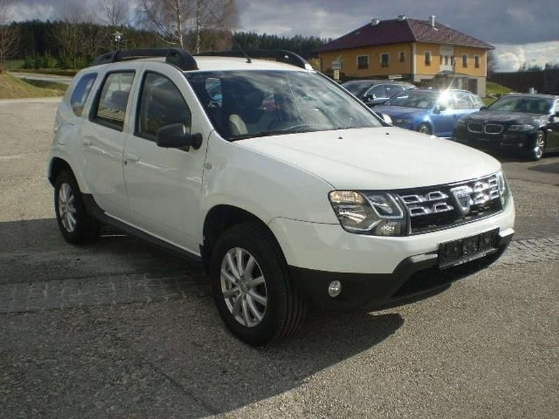 Gebraucht Dacia Duster Lauréate 109 PS (80 kW) 2017 Weiß SUV