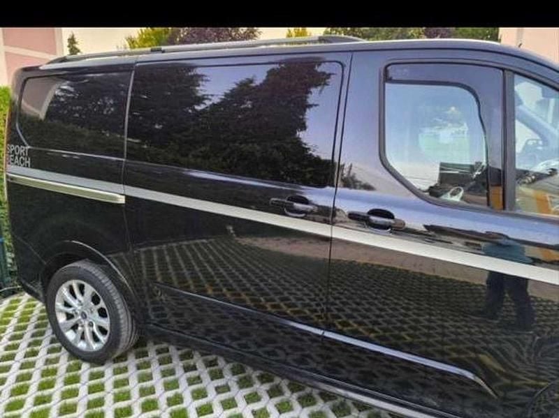 Gebraucht Ford Transit Custom 170 PS (125 kW) 2017 Schwarz Van / Kleinbus