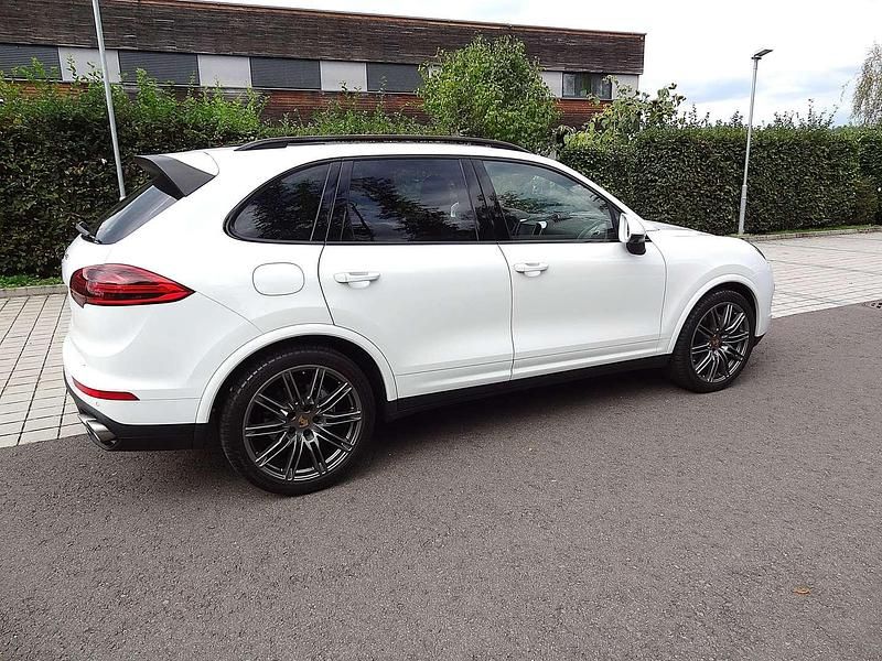 Gebraucht Porsche Cayenne Platinum Edition 385 PS (283 kW) 2017 Weiß SUV