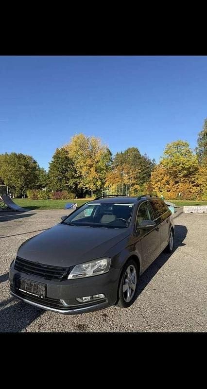 Gebraucht VW Passat Comfortline 105 PS (77 kW) 2012 Kombi
