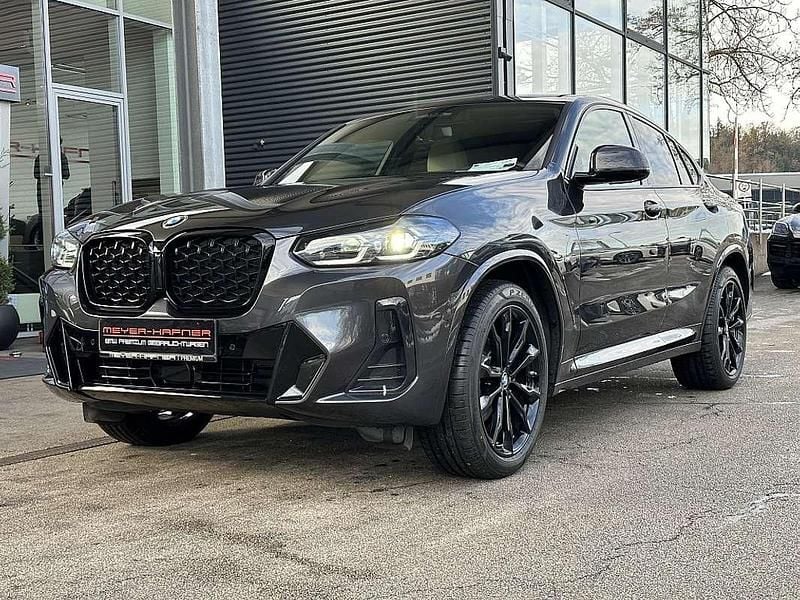 Gebraucht BMW X4 190 PS (139 kW) 2023 Grau SUV