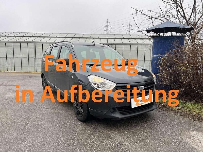 Grau Gebraucht 2014 Dacia Lodgy Ambiance Van / Kleinbus | € 7.990 (Fairer Preis) - Bild 1/4
