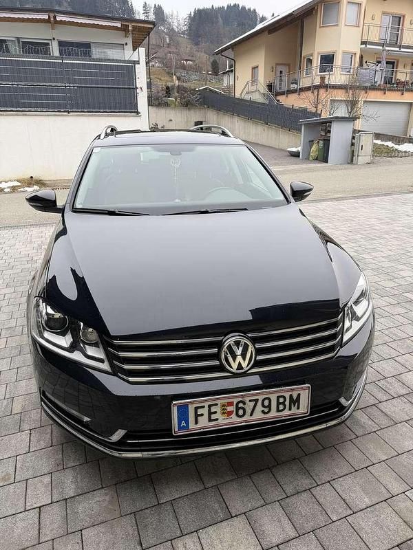 Gebraucht VW Passat Highline 170 PS (125 kW) 2012 Schwarz Kombi