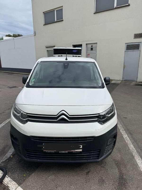 Weiß Gebraucht 2019 Citroën Berlingo Van / Kleinbus | € 24.000 - Bild 1/4