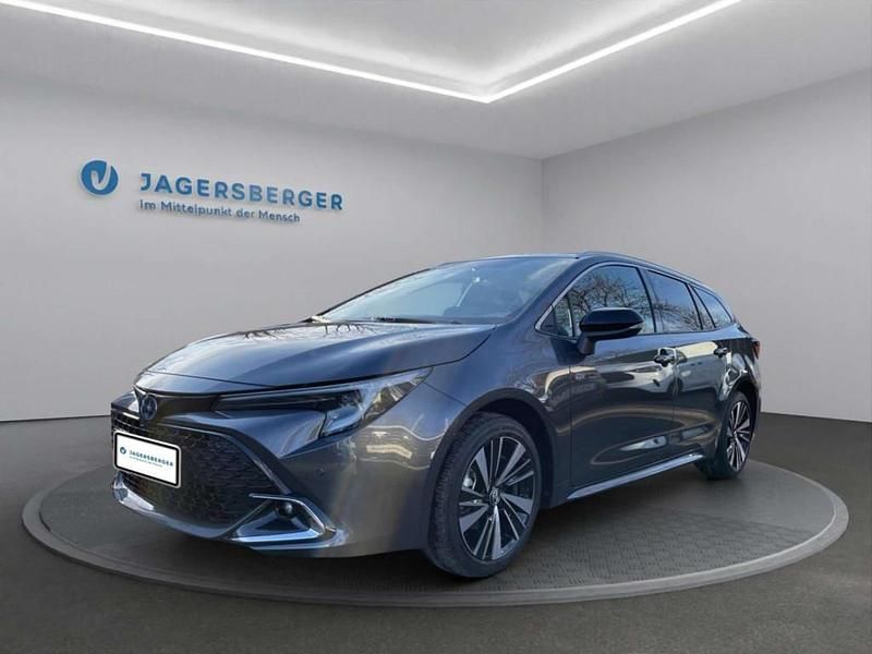 Neu Toyota Corolla Active 98 PS (72 kW) 2026 Kombi