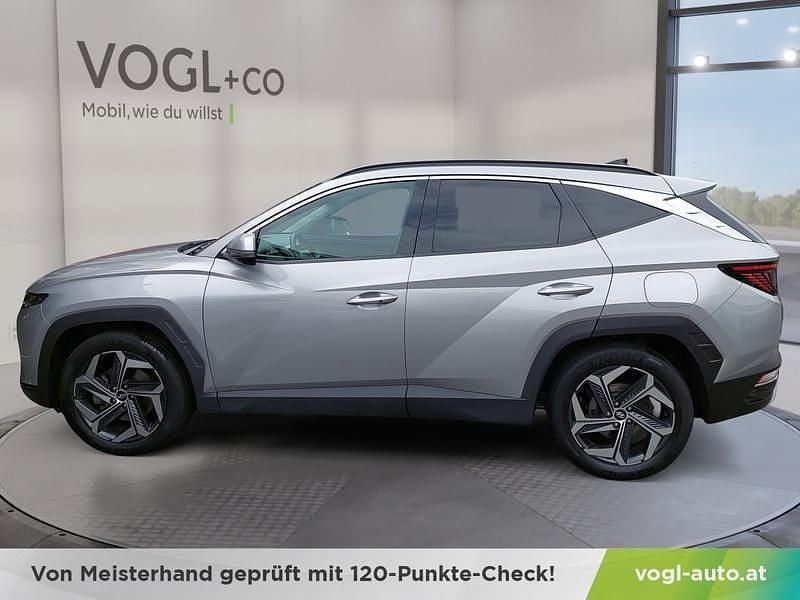 Gebraucht Hyundai Tucson 180 PS (132 kW) 2022 Silber SUV