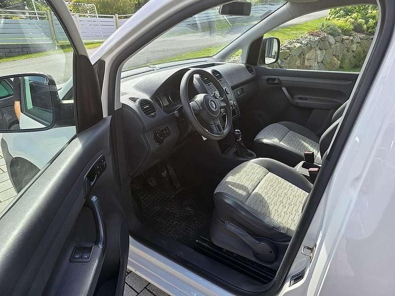 Gebraucht VW Caddy Maxi 110 PS (80 kW) 2013 Weiß Van / Kleinbus