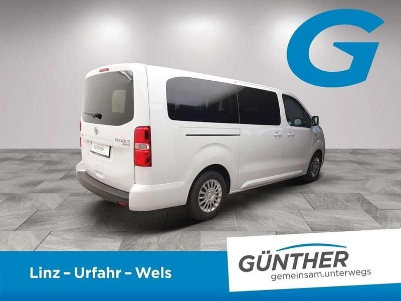 Gebraucht Toyota Proace Verso 144 PS (105 kW) 2023 Weiß Kombi
