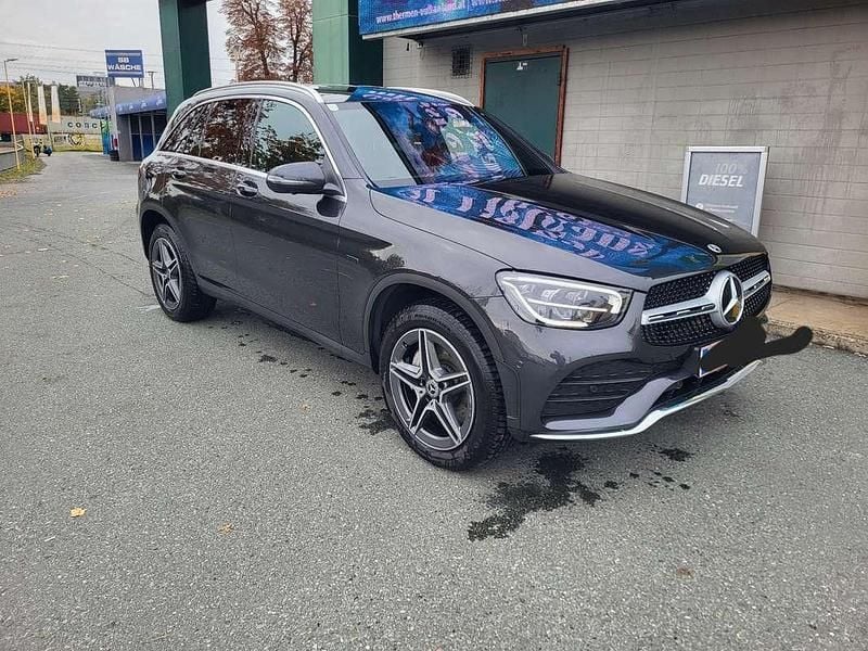 Gebraucht Mercedes GLC300e AMG line 194 PS (142 kW) 2020 SUV