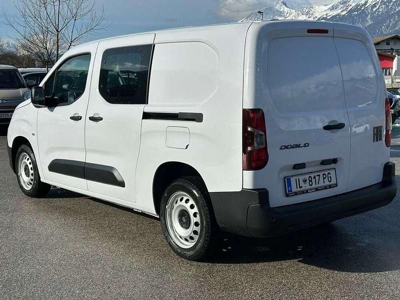 Neu Fiat Doblò 102 PS (75 kW) 2025 Weiß Van / Kleinbus