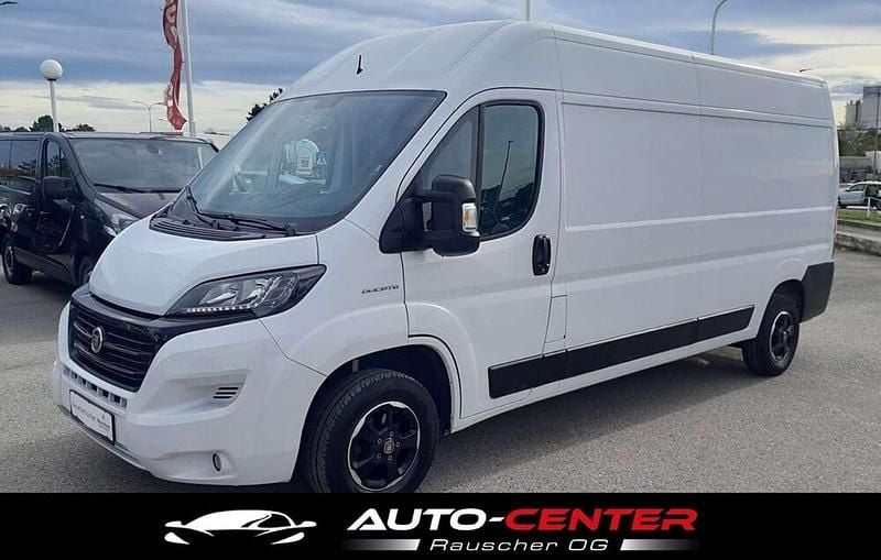 Weiß Gebraucht 2020 Fiat Ducato Van | € 25.990 (Etwas zu teuer) - Bild 1/4