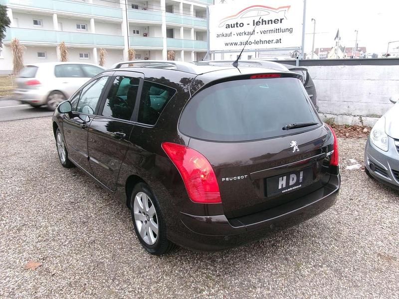 Gebraucht Peugeot 308 SW Active 92 PS (67 kW) 2012 Braun Kombi