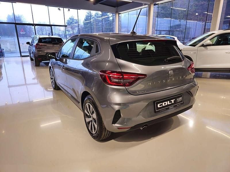 Neu Mitsubishi Colt Invite 67 PS (49 kW) 2025 Grau Limousine