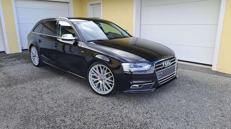 Gebraucht Audi A4 Sport 120 PS (88 kW) 2012 Kombi