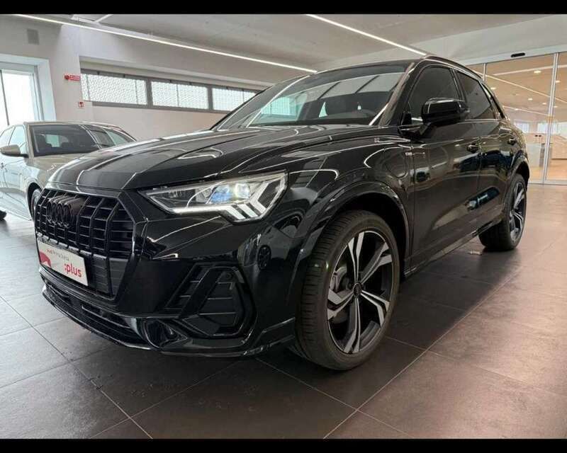 Gebraucht Audi Q3 150 PS (110 kW) 2024 Schwarz SUV